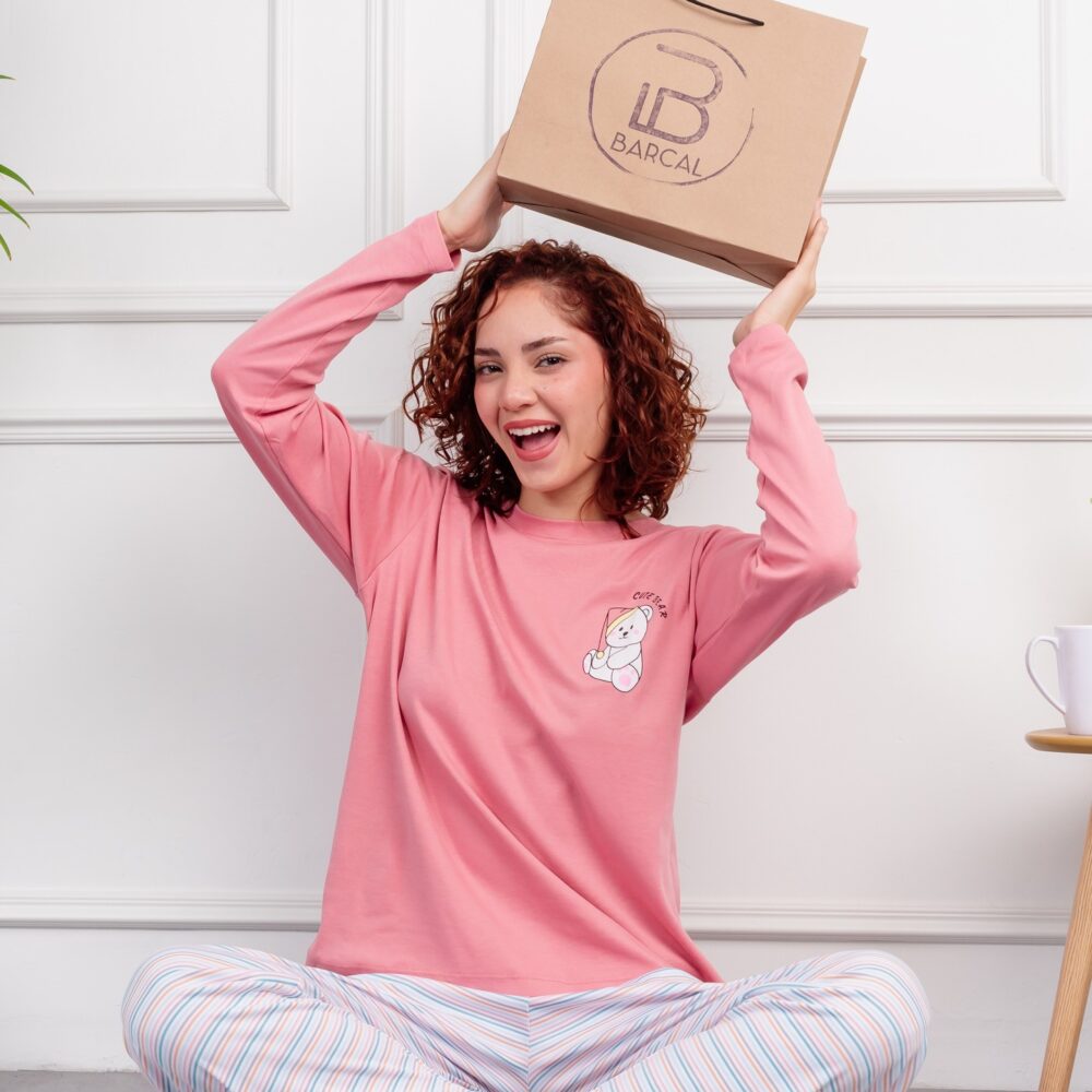 Pijama de dama en Gamuza pima c/pantalon rayas - Modelo Osito