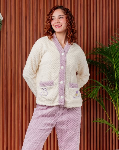 Pijama de dama en felpa - Modelo Lidia